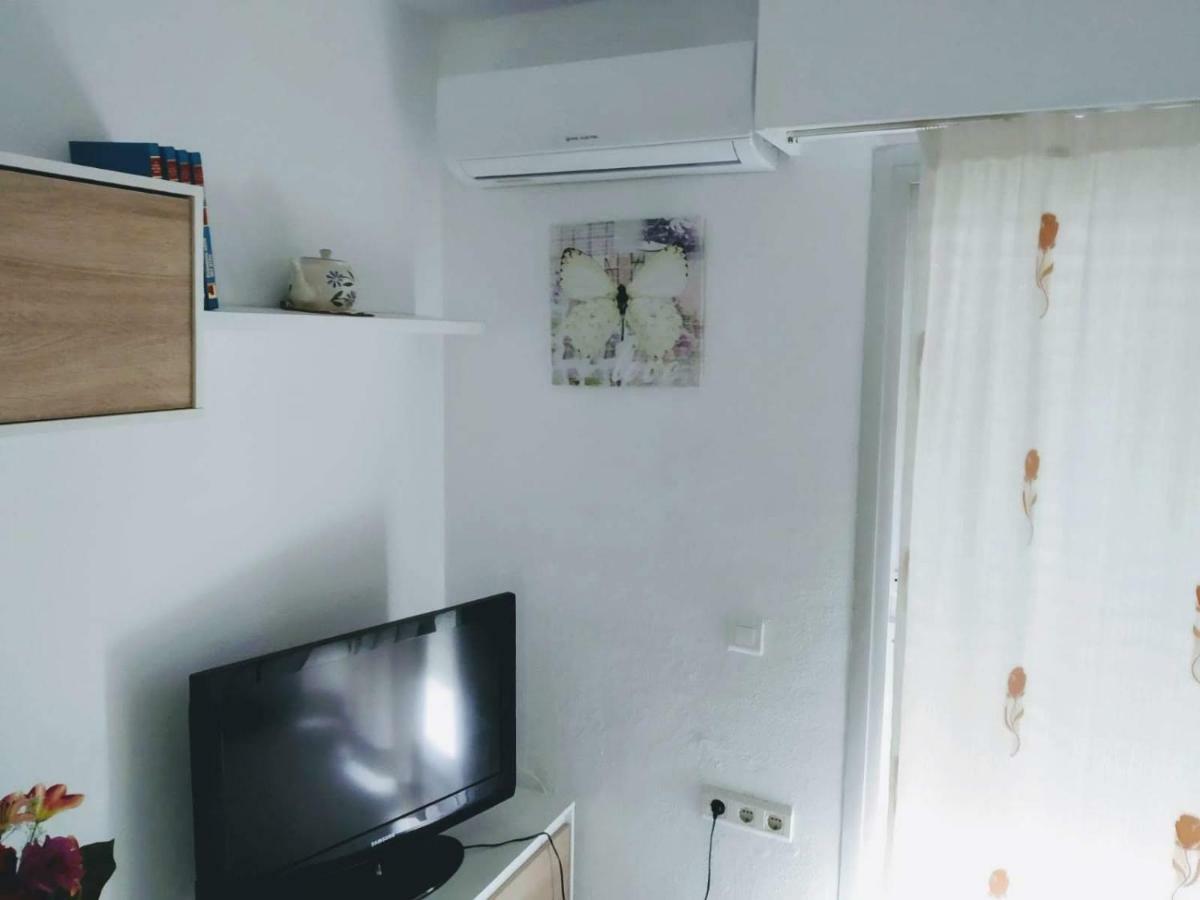 Piscis Sun & Beach Apartment *